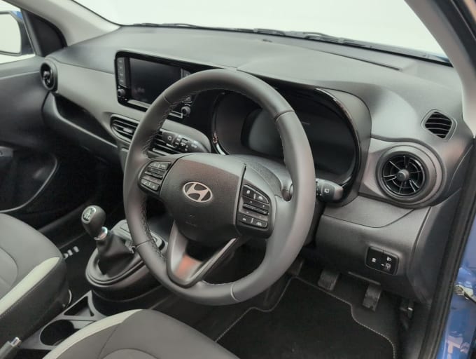 2025 Hyundai I10