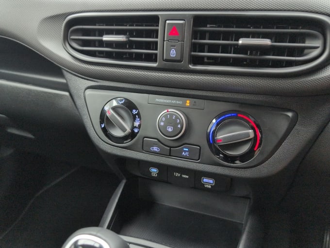 2025 Hyundai I10