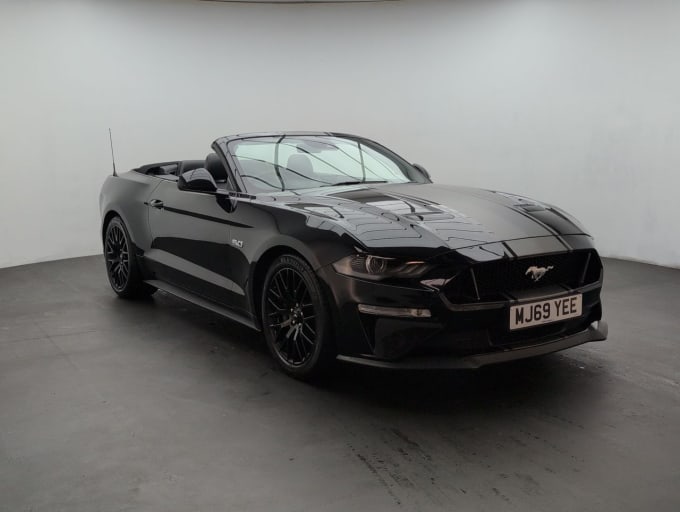 2025 Ford Mustang