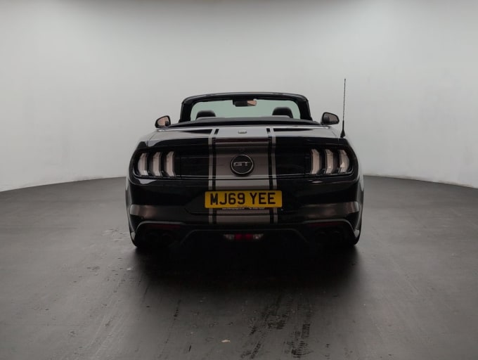 2025 Ford Mustang