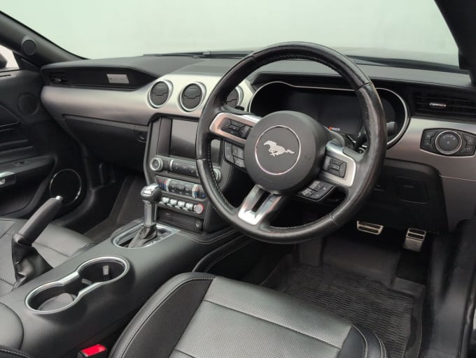 2025 Ford Mustang