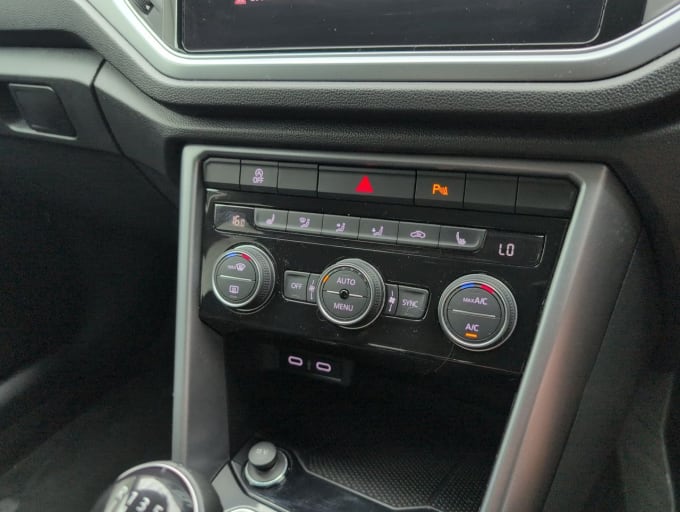 2025 Volkswagen T-roc
