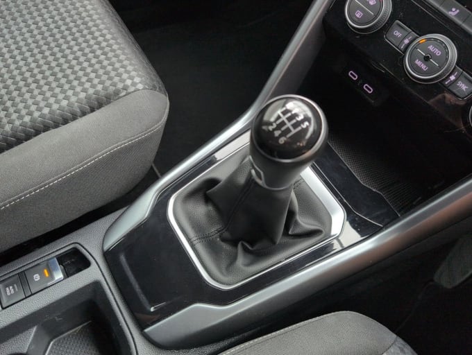 2025 Volkswagen T-roc