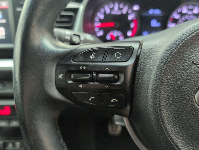 2025 Kia Stonic