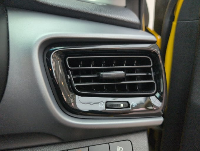 2025 Kia Stonic
