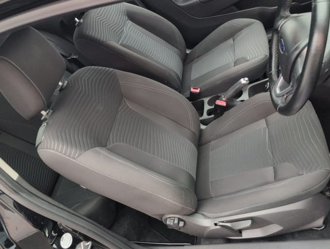2025 Ford Fiesta