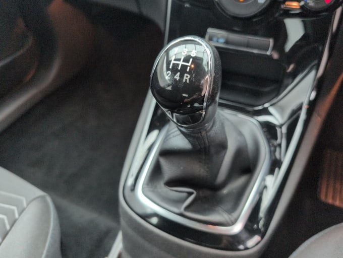 2025 Ford Fiesta