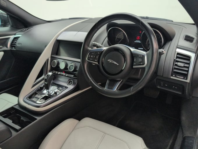 2025 Jaguar F-type