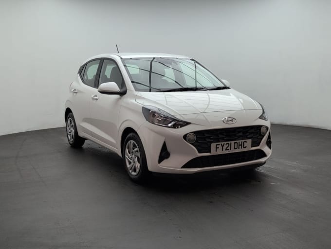 2025 Hyundai I10