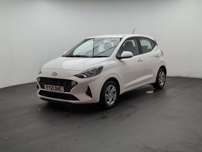 2025 Hyundai I10