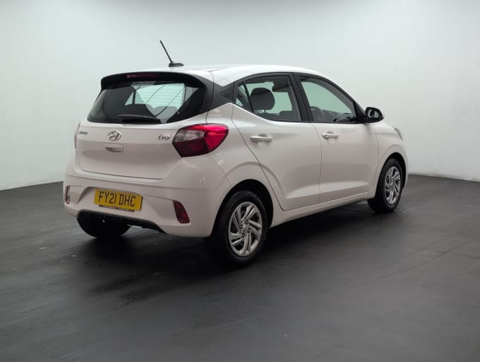 2025 Hyundai I10