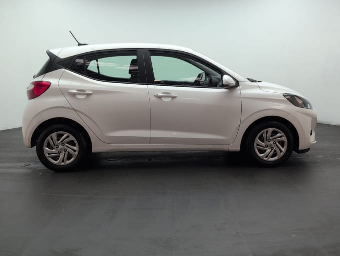 2025 Hyundai I10
