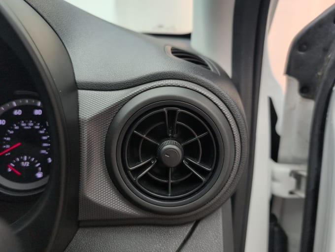 2025 Hyundai I10