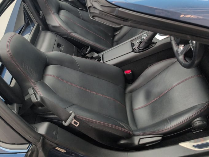2025 Mazda 121