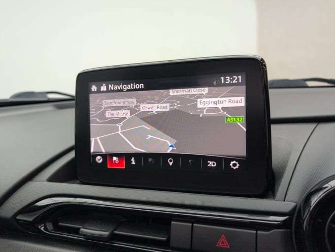 2025 Mazda 121