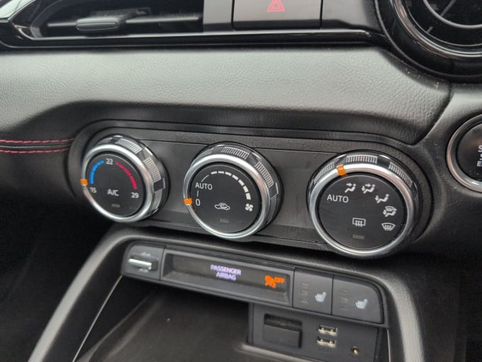 2025 Mazda 121