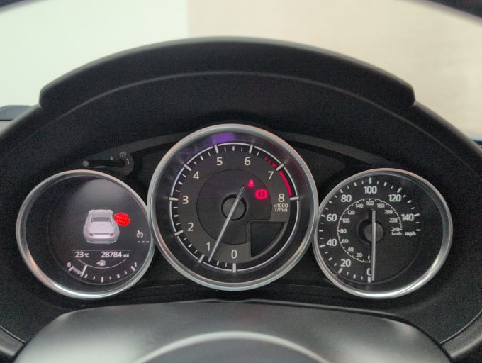 2025 Mazda 121