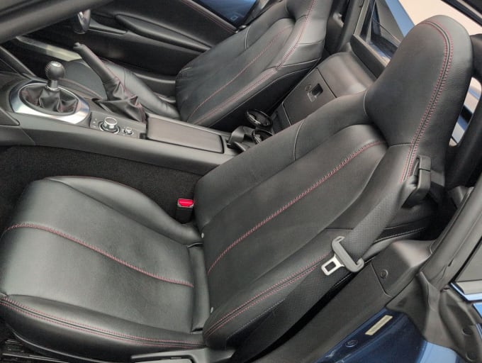 2025 Mazda 121