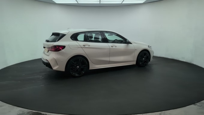 2025 BMW 1 Series