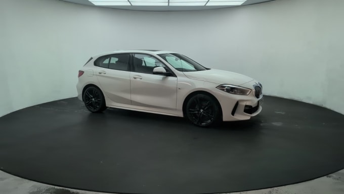 2025 BMW 1 Series