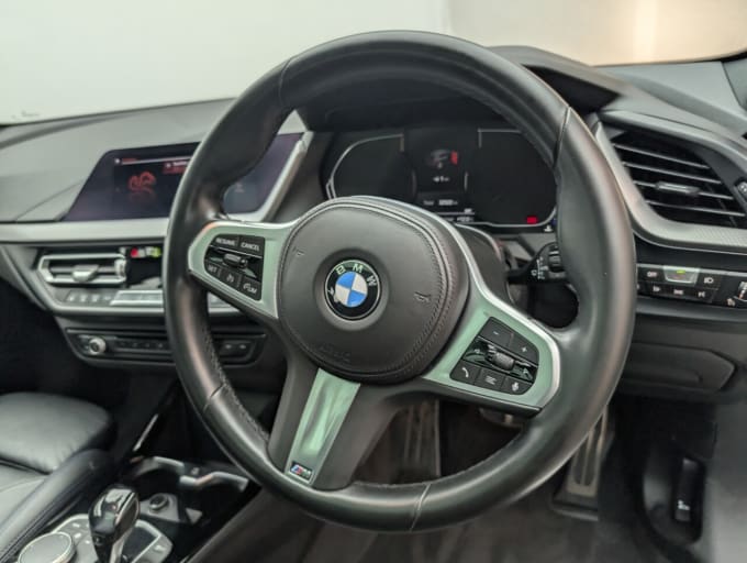 2025 BMW 1 Series