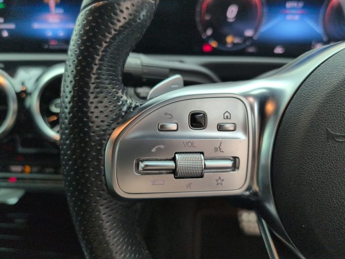 2025 Mercedes-benz Cla