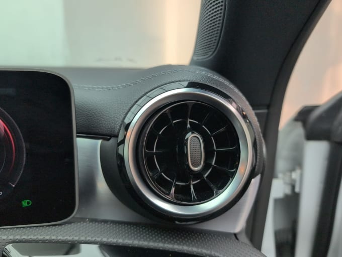 2025 Mercedes-benz Cla