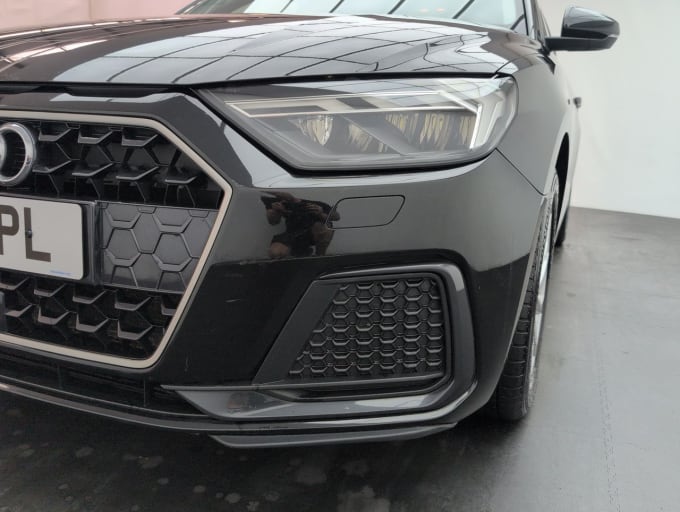 2021 Audi A1