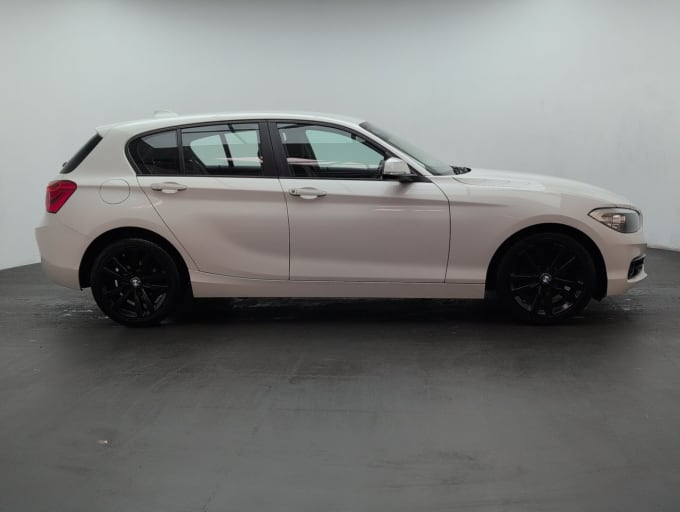 2025 BMW 1 Series