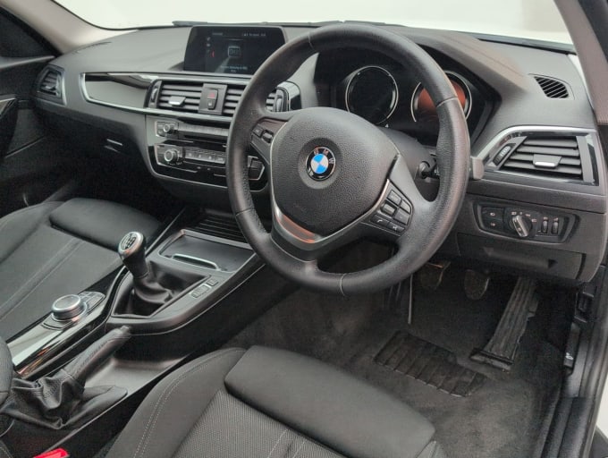 2025 BMW 1 Series