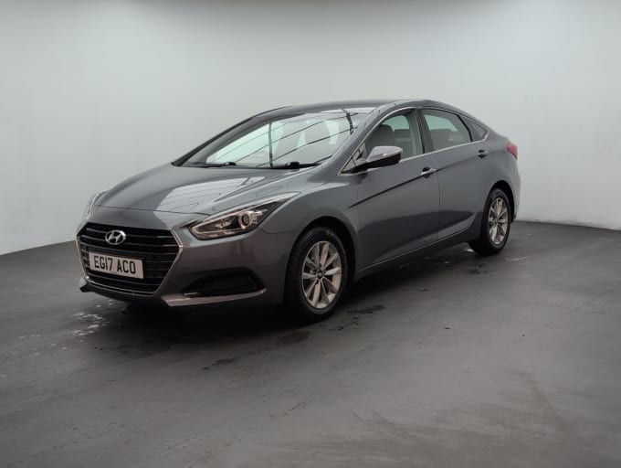 2025 Hyundai I40