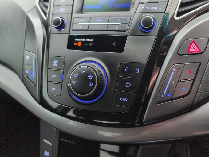 2025 Hyundai I40
