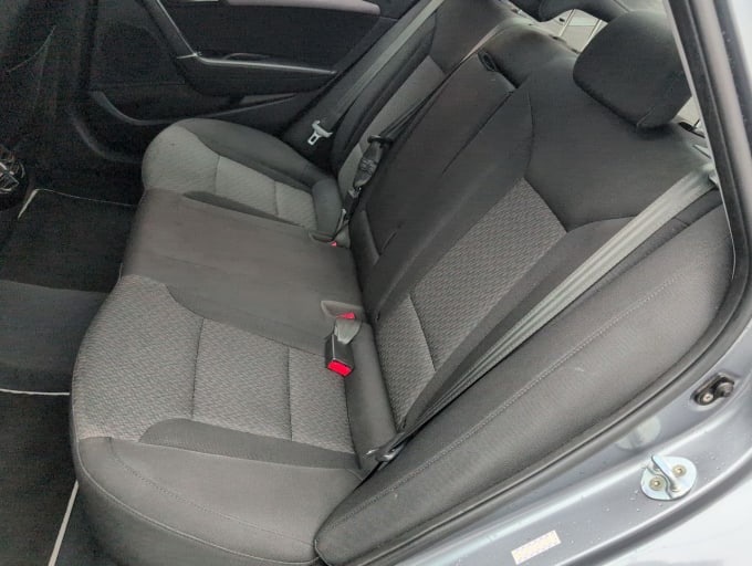 2025 Hyundai I40