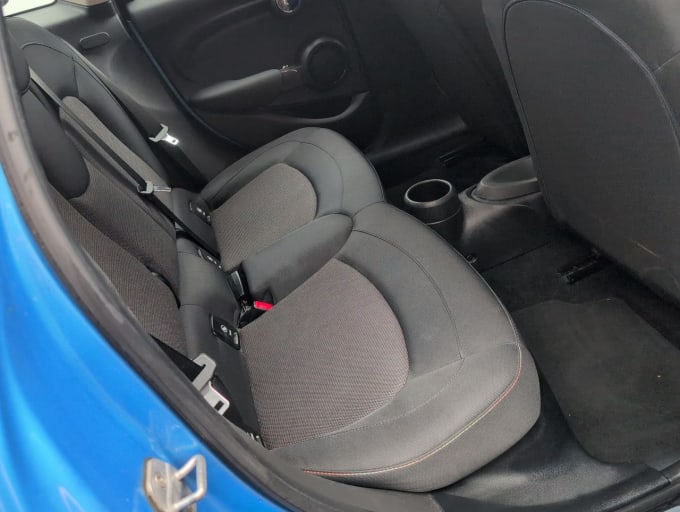 2025 Mini Hatch
