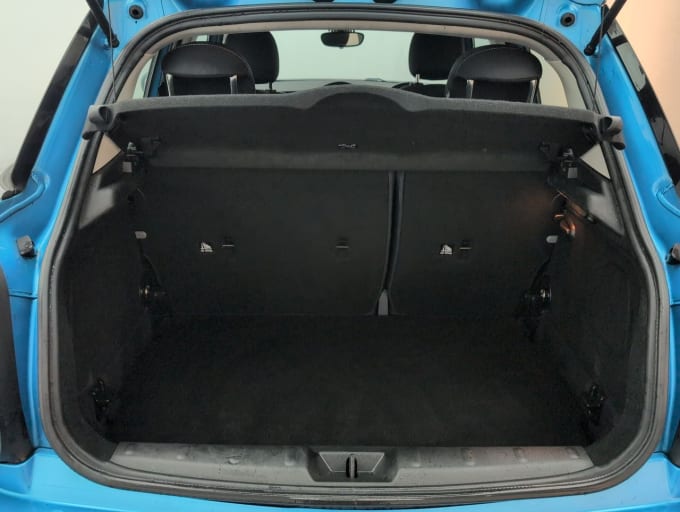 2025 Mini Hatch