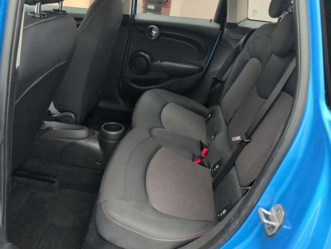 2025 Mini Hatch