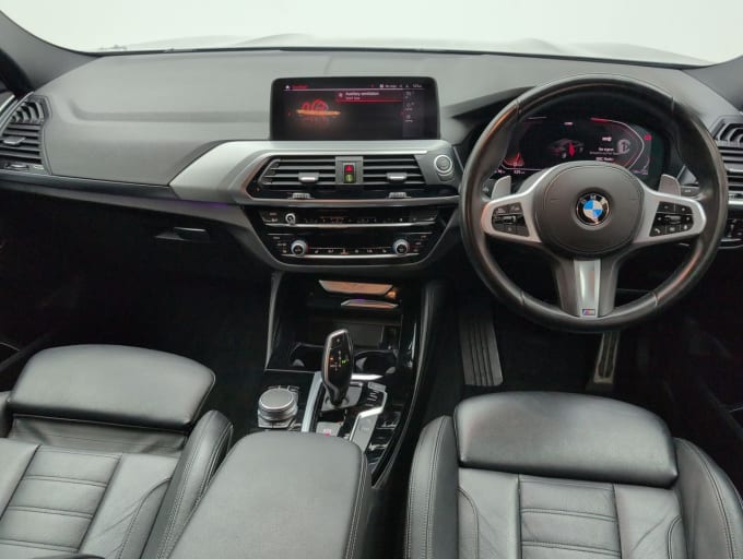 2025 BMW X4