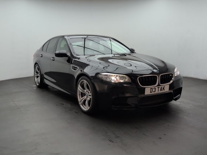 2025 BMW M5