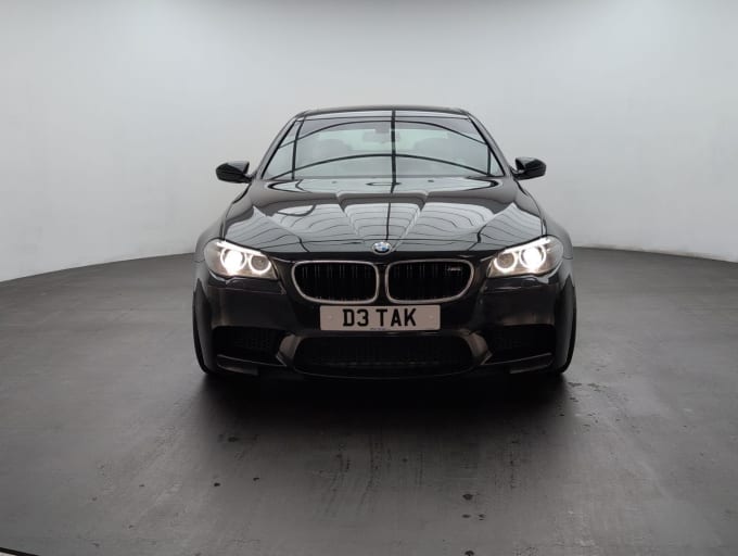 2025 BMW M5