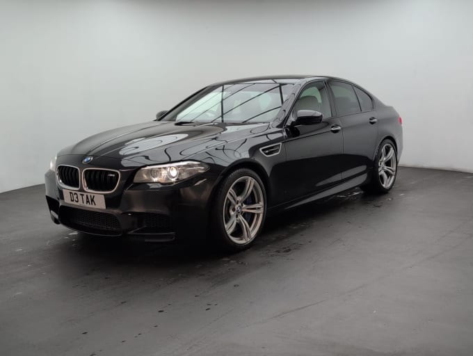 2025 BMW M5