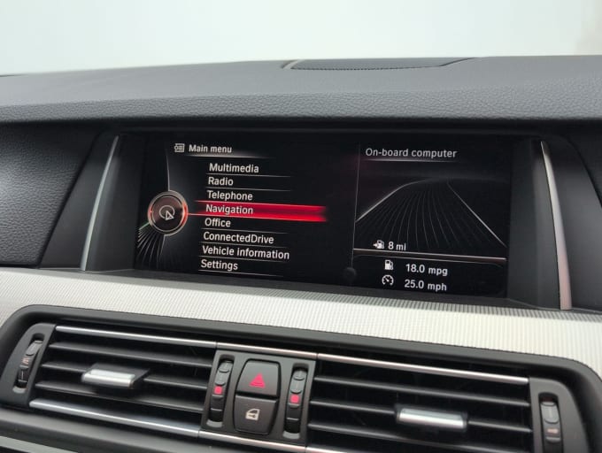 2025 BMW M5