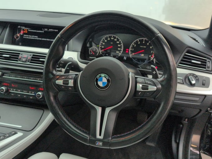 2025 BMW M5