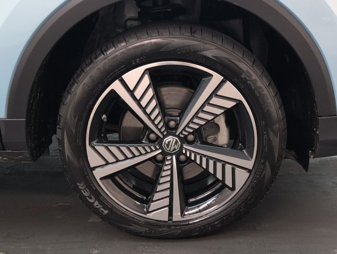 2025 Mg Mg Zs