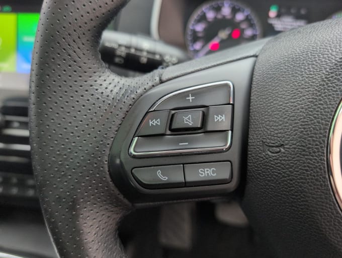 2025 Mg Mg Zs