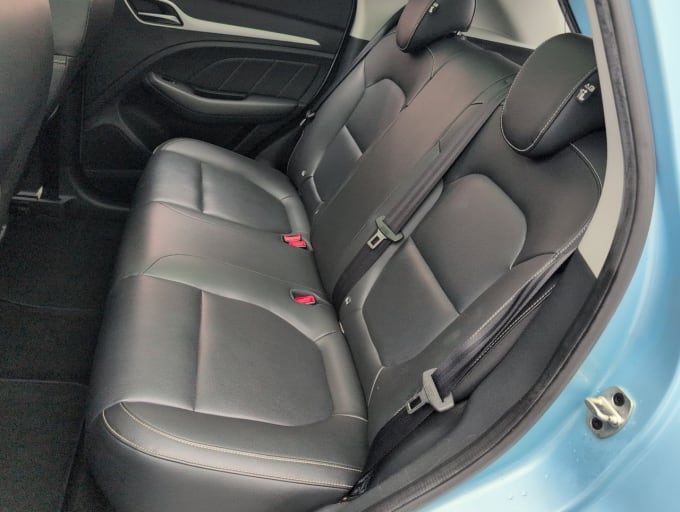 2025 Mg Mg Zs