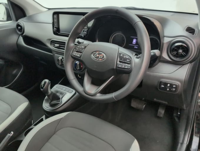 2025 Hyundai I10