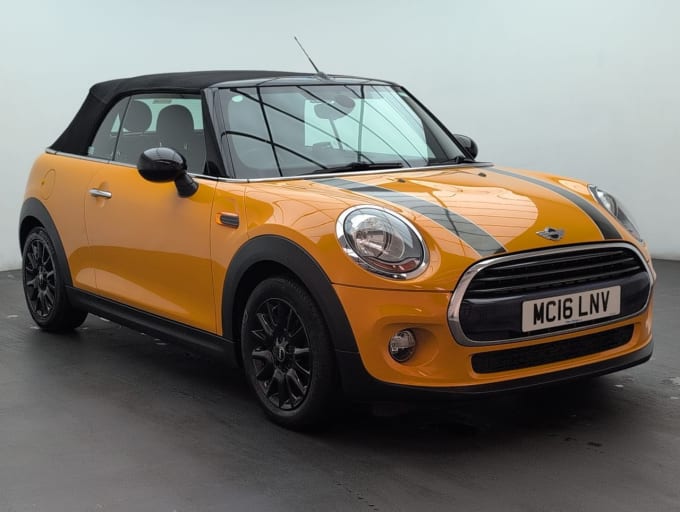 2025 Mini Convertible