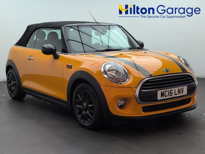 2025 Mini Convertible