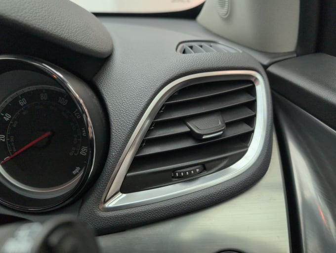 2025 Vauxhall Mokka