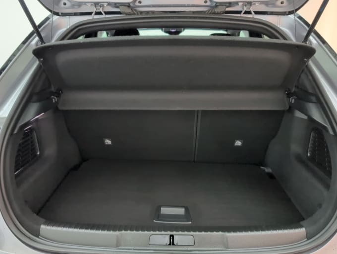 2025 Vauxhall Mokka Electric